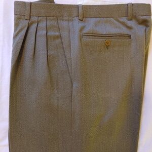 Zanella Full Cut Pleated Wool Slacks